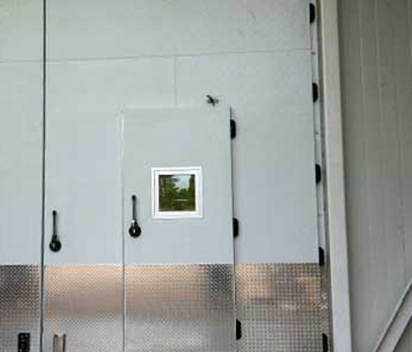 Retrofit cold storage swing doors that fits into older door