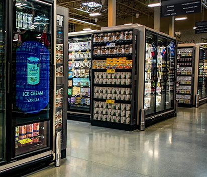 Chiller Sliding Door offers a variety of display options